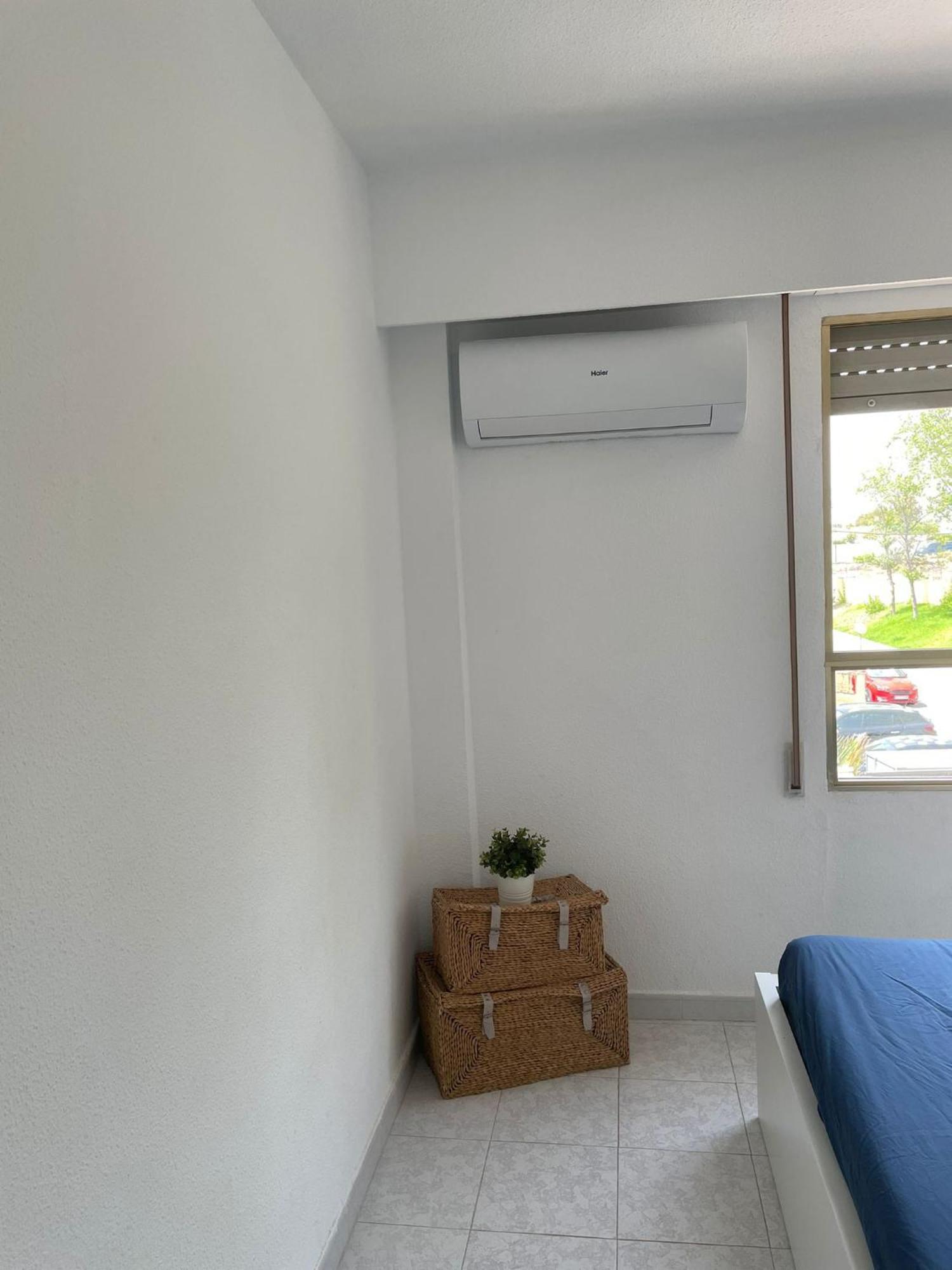 Apartment Con Piscina Y Parking